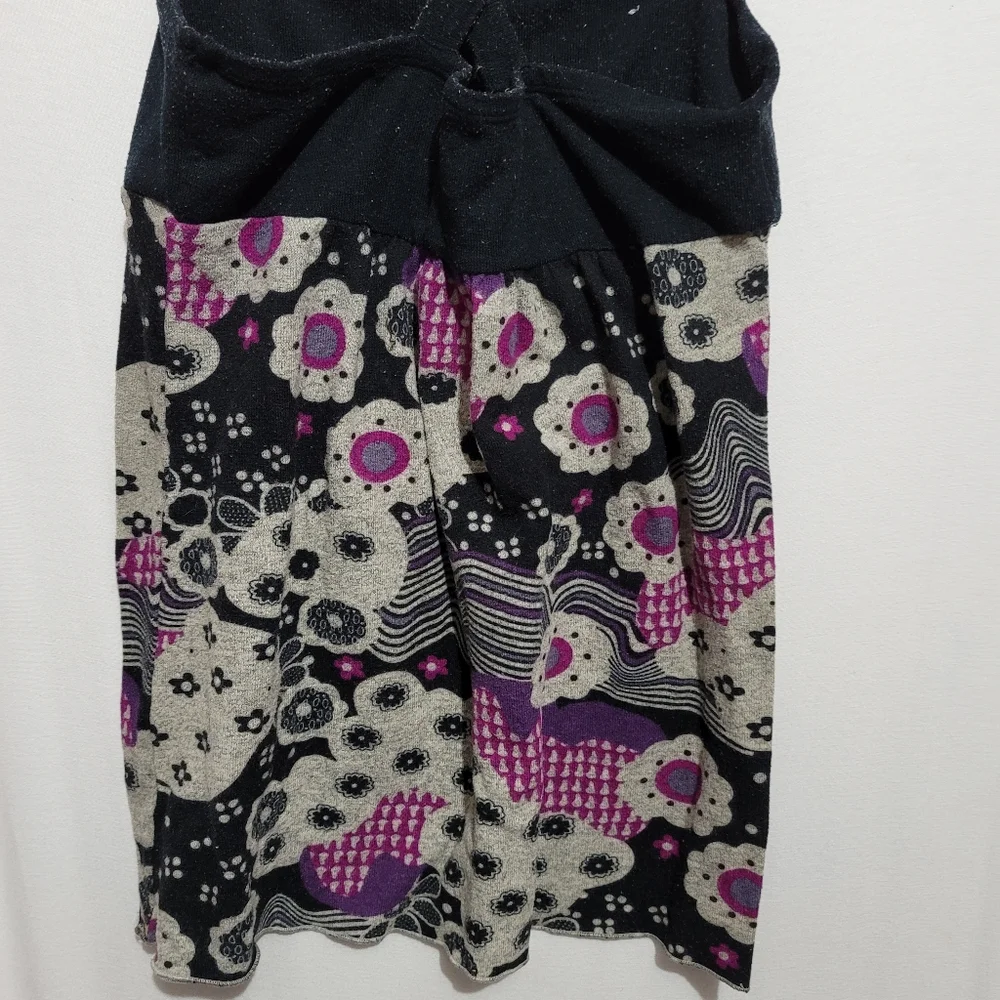 sweater tank top y2k chucky tank top gray flower with large button - Picture 2 of 10